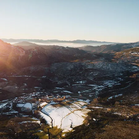 Сasa de vacaciones Casa Do Azevim *